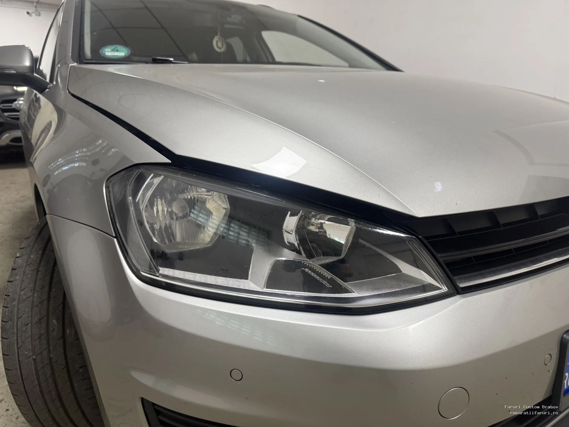 Faruri Custom cu lupa si lumina de zi Volkswagen Golf VII - Faruri Custom Brașov