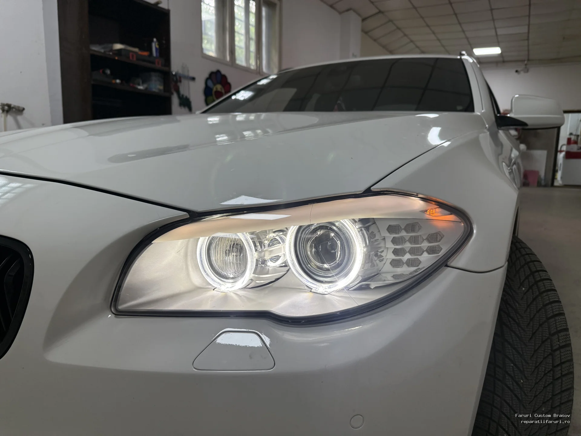 Conversie faruri de UK BMW F10 - Faruri Custom Brașov