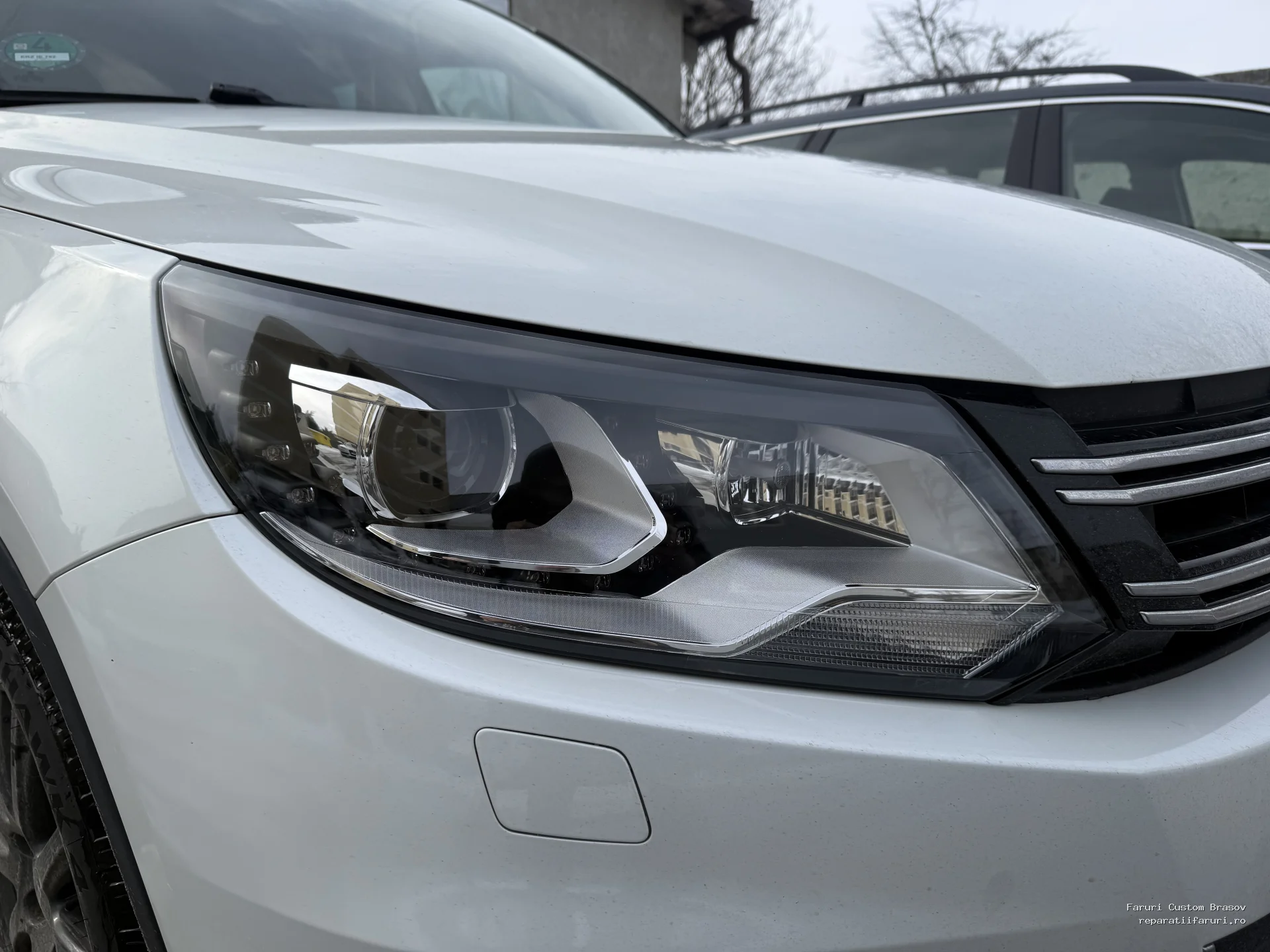 Inlocuire sticla Volkswagen Tiguan 2011-2016 - Faruri Custom Brașov