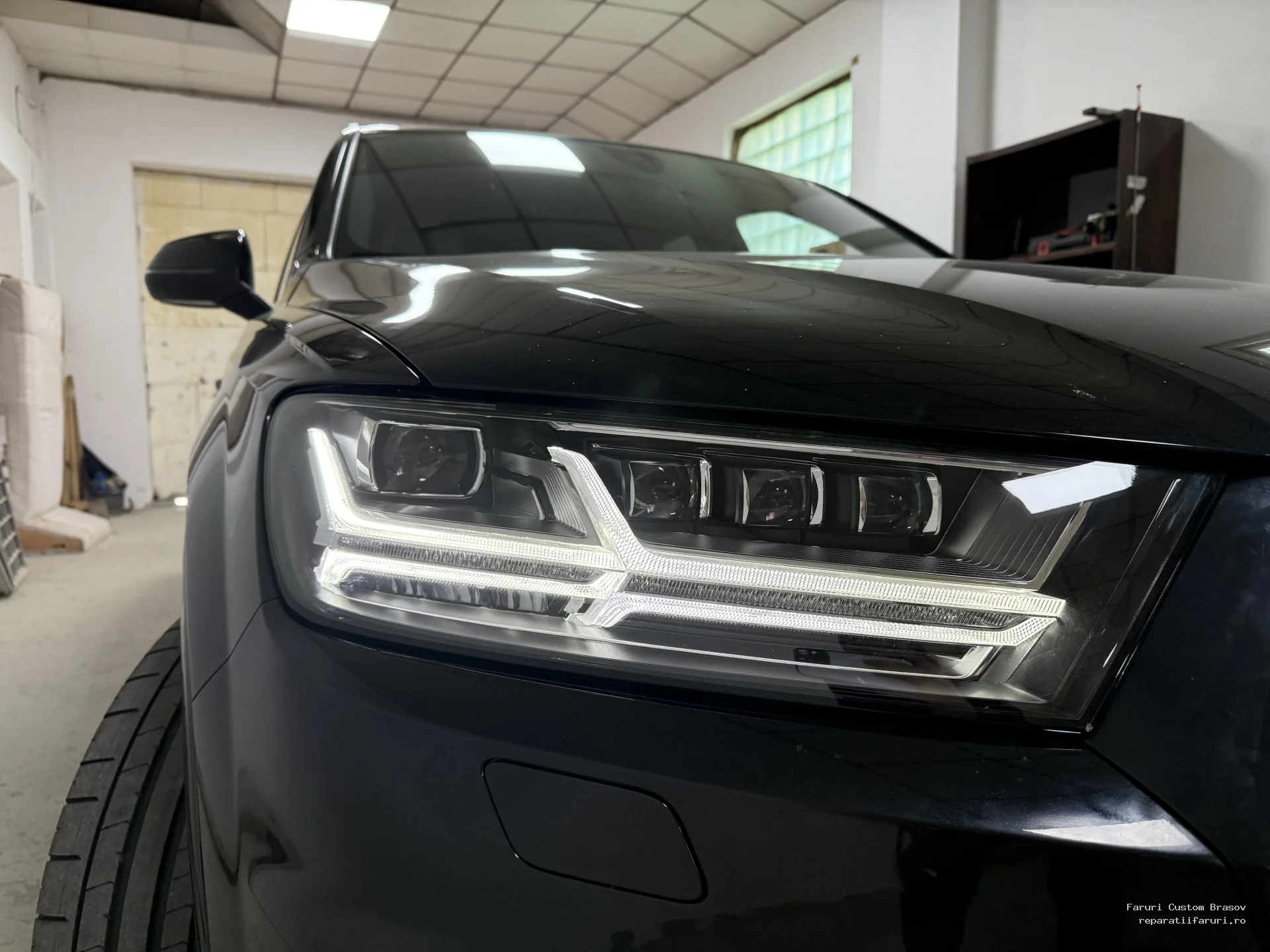 Inlocuire sticle Audi Q7 II 4M - Faruri Custom Brașov