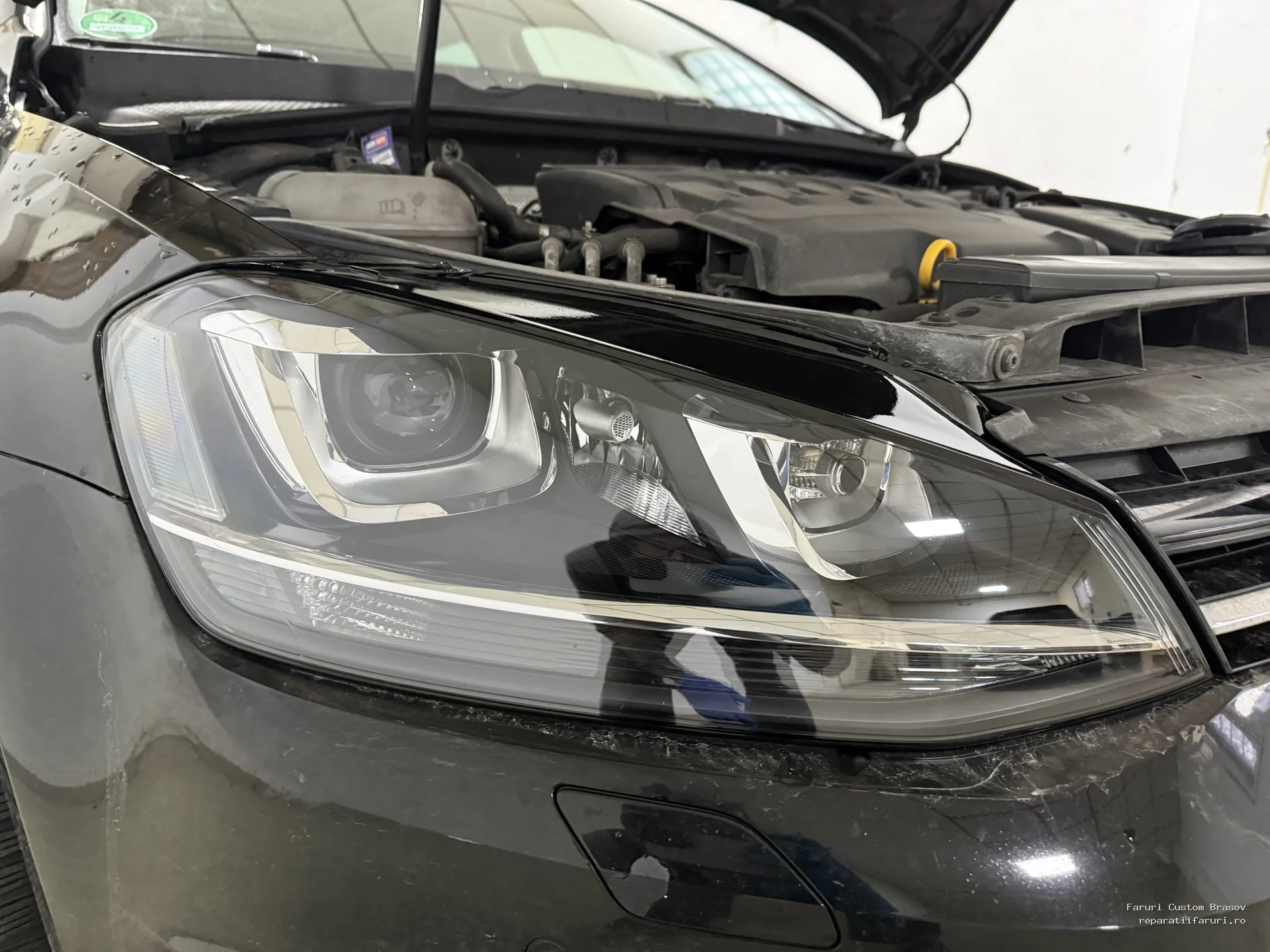 Inlocuire sticle Volkswagen Golf 7 - Faruri Custom Brașov