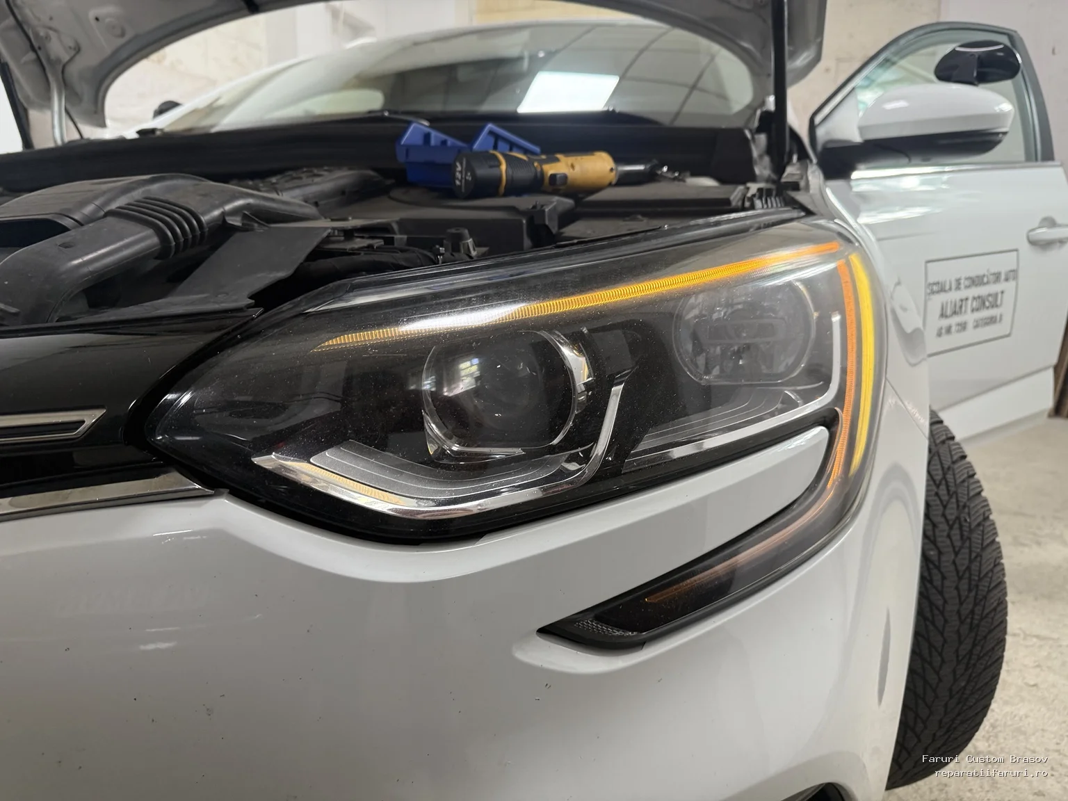 Lumini de zi inlocuite Renault Megane 4 - Faruri Custom Brașov Lumini de zi inlocuite Renault Megane 4 - Faruri Custom Brașov
