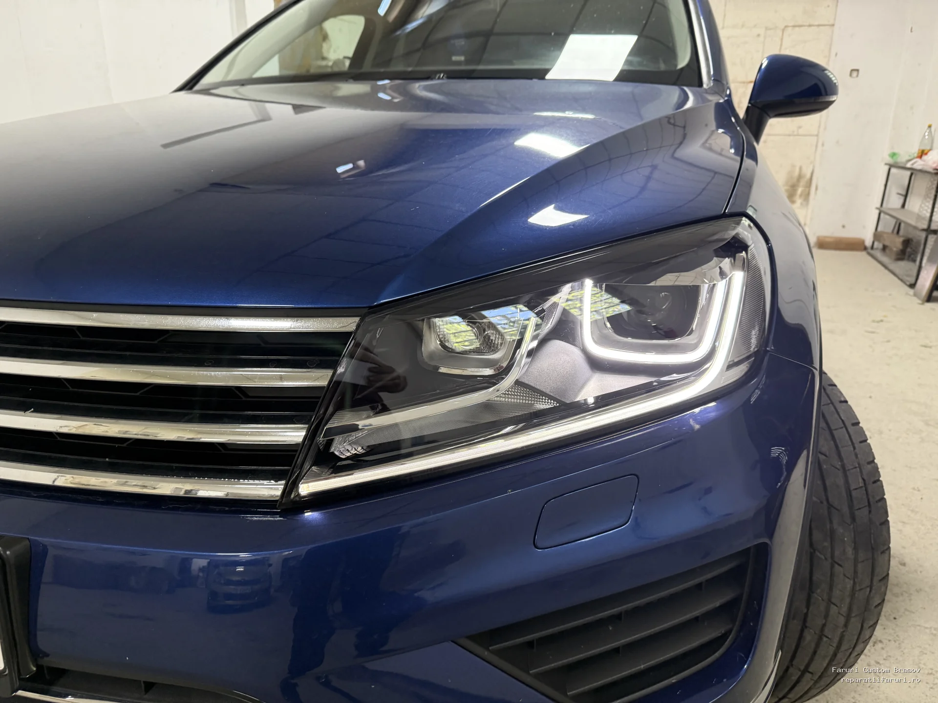 Reparatie lumina de zi Volkswagen Touareg 2 7P - Faruri Custom Brașov
