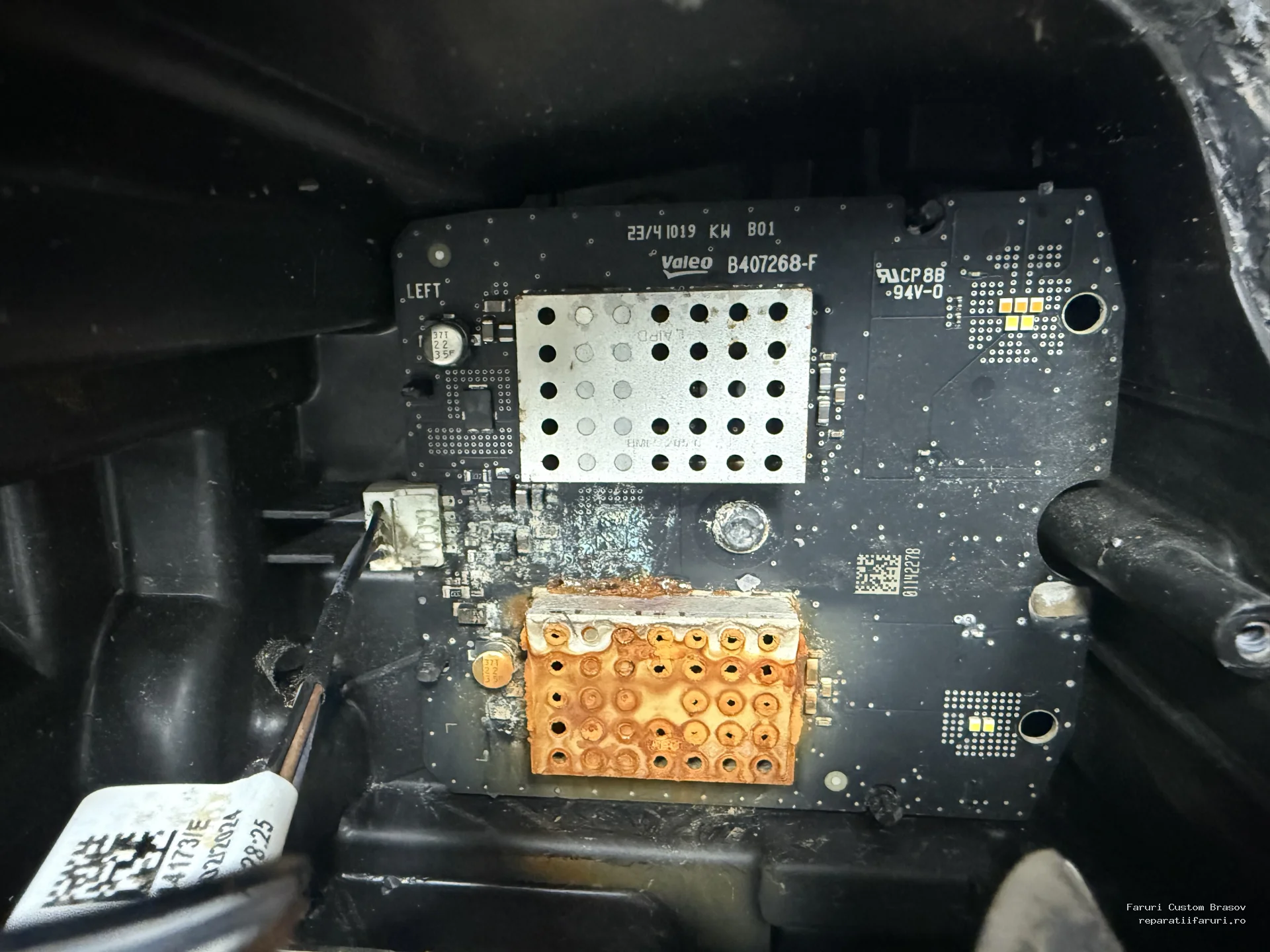 Reparatie Semnalizare defecta Dacia Duster 2 - Faruri Custom Brașov